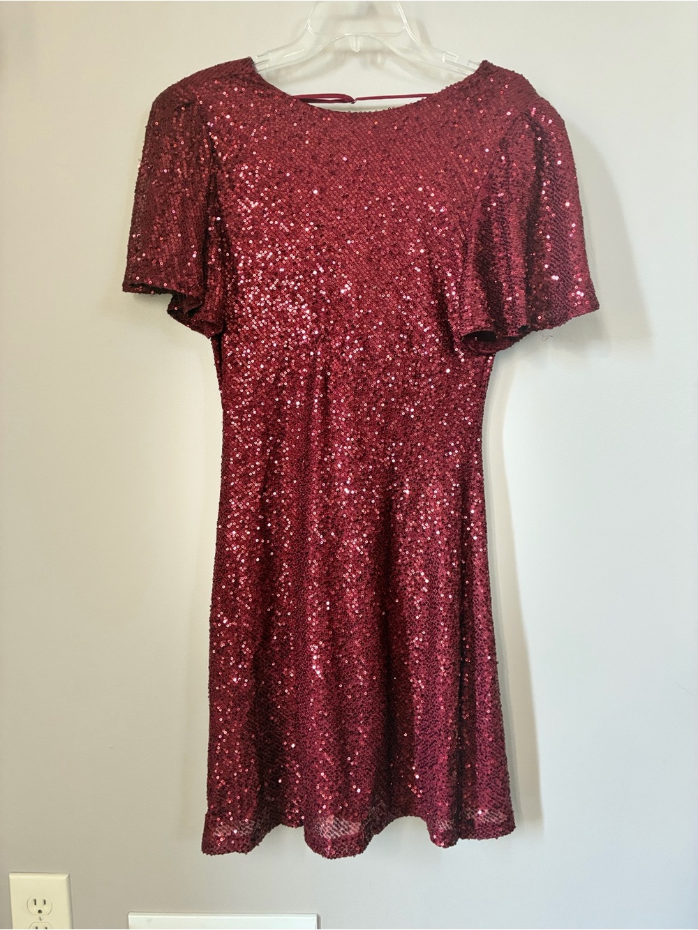 ASTR the Label Burgundy Sequin Draped Mini Dress – Short Sleeve